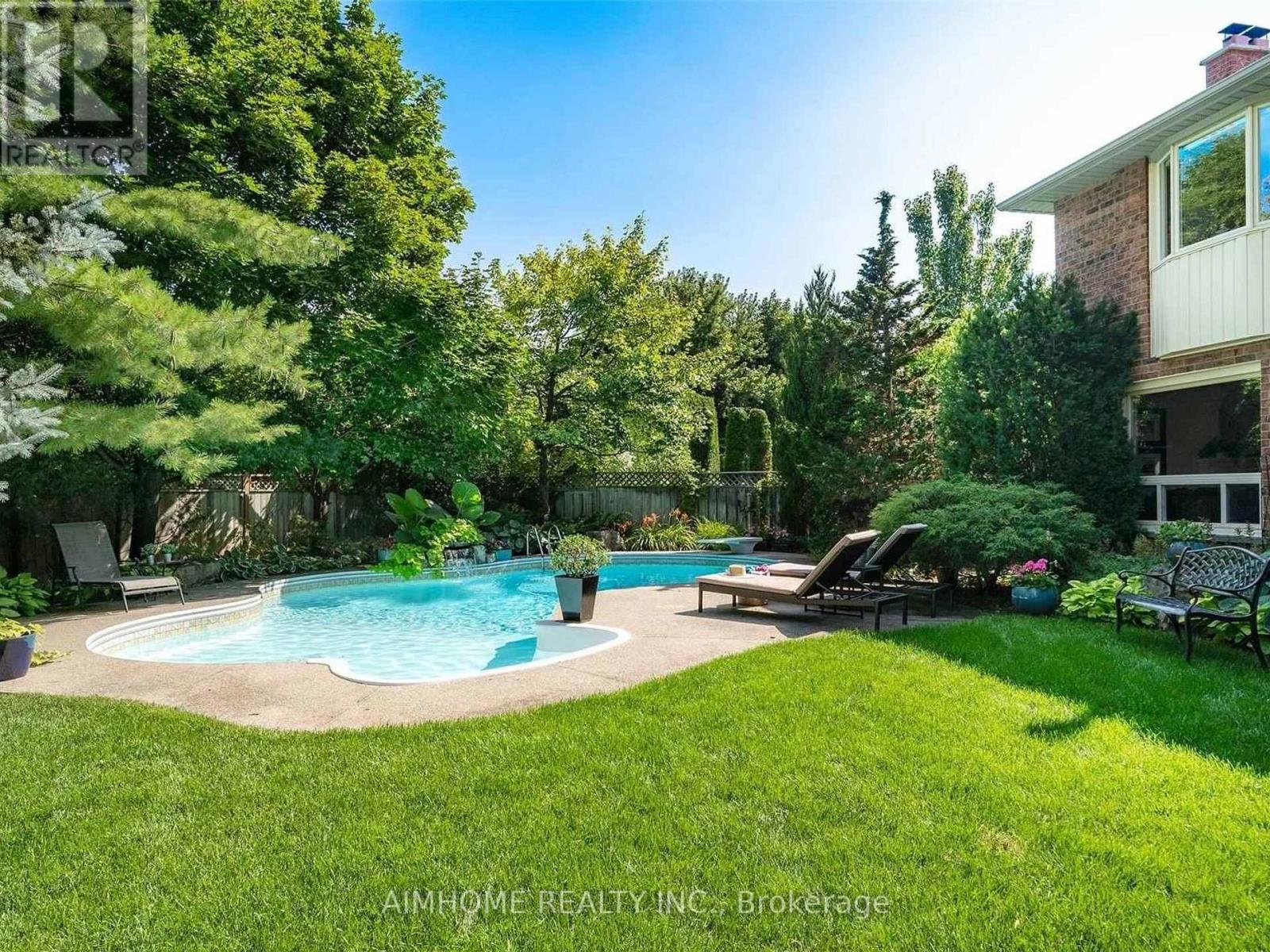 1417 Greendale Terrace, Oakville, Ontario  L6M 1W7 - Photo 47 - W12933324