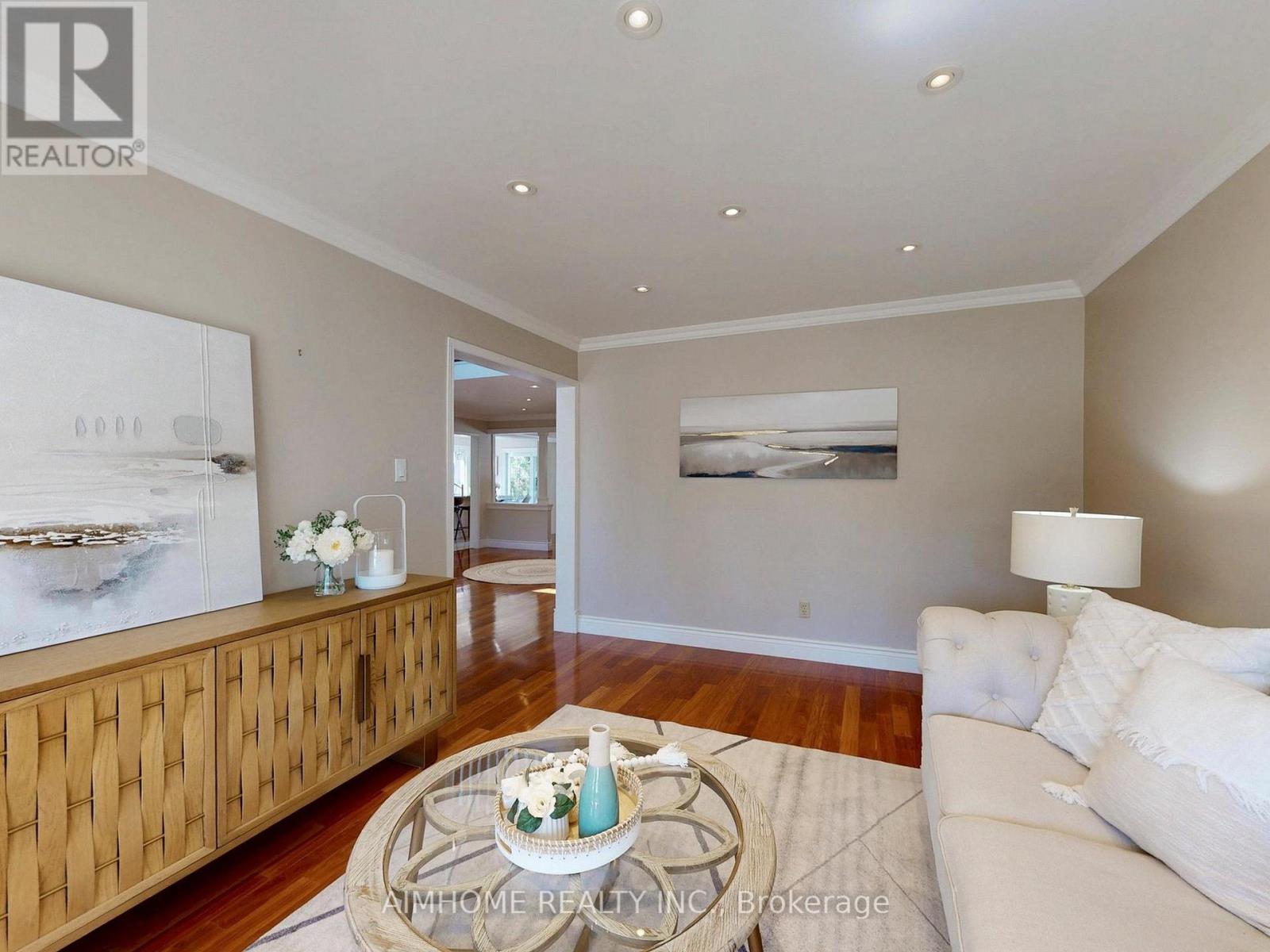 1417 Greendale Terrace, Oakville, Ontario  L6M 1W7 - Photo 5 - W12933324