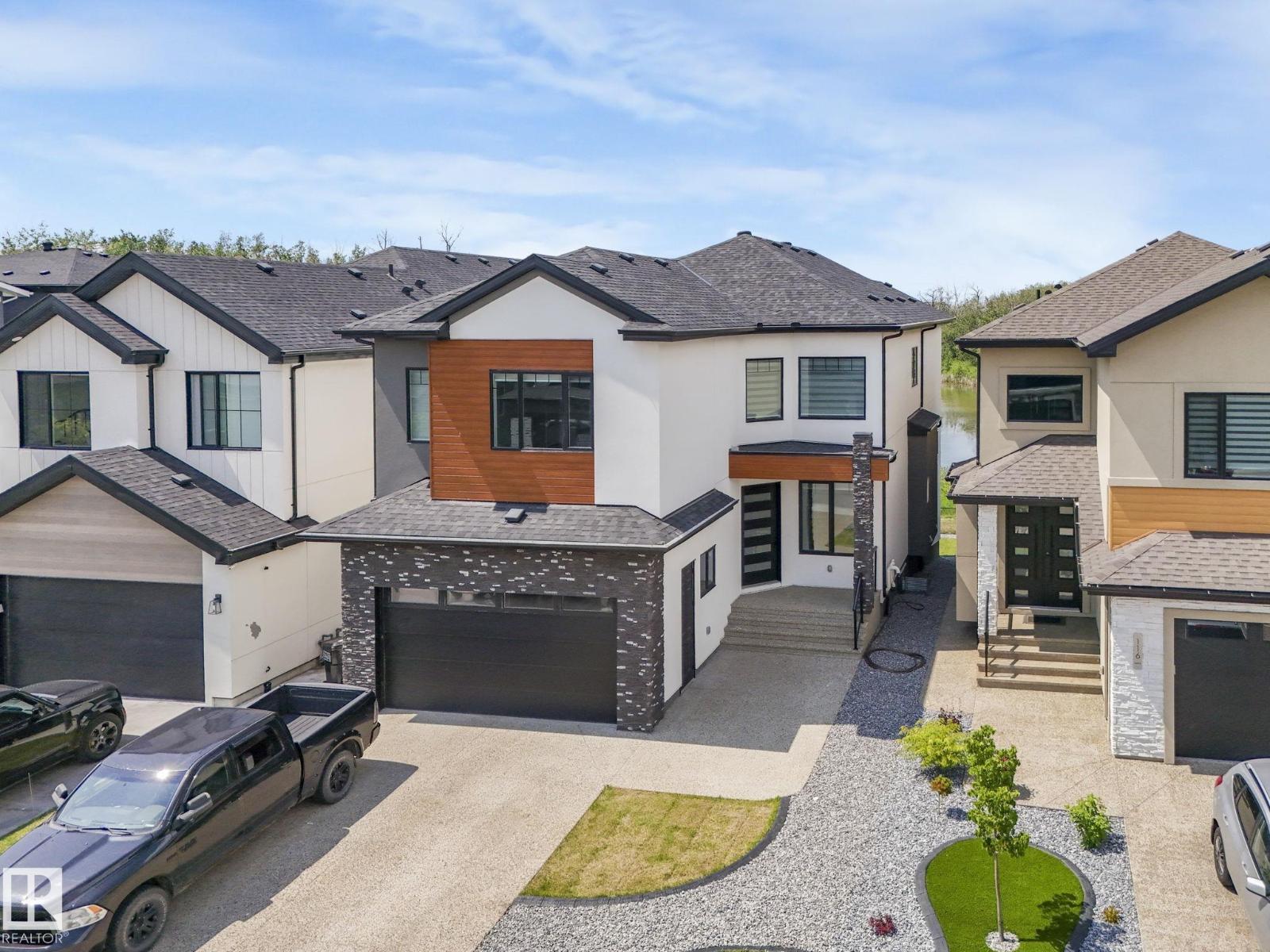 120 38 ST SW, Edmonton, Alberta