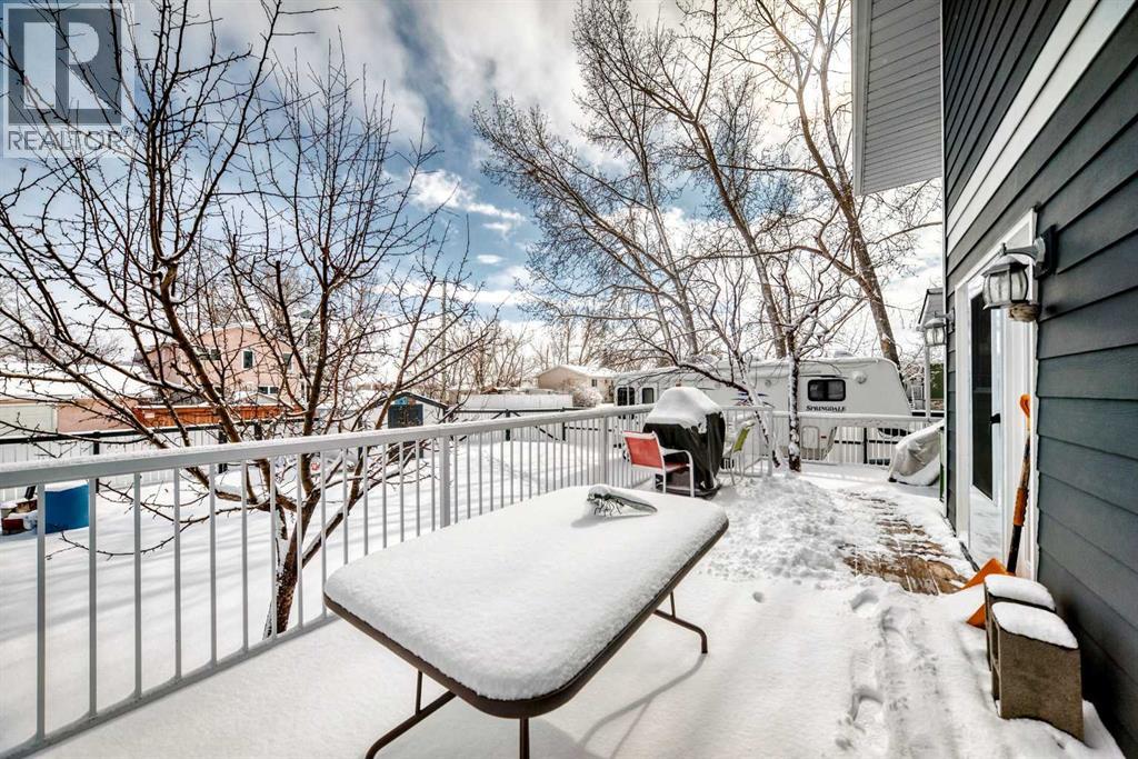 104 Cowan Street NW, Langdon, Alberta  T0J 1X2 - Photo 32 - A2292852