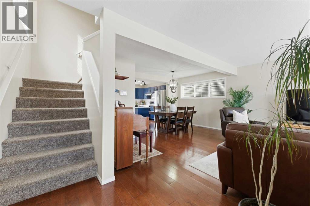 67 Bridlecrest Road Sw, Calgary, Alberta  T2Y 5J2 - Photo 18 - A2296456