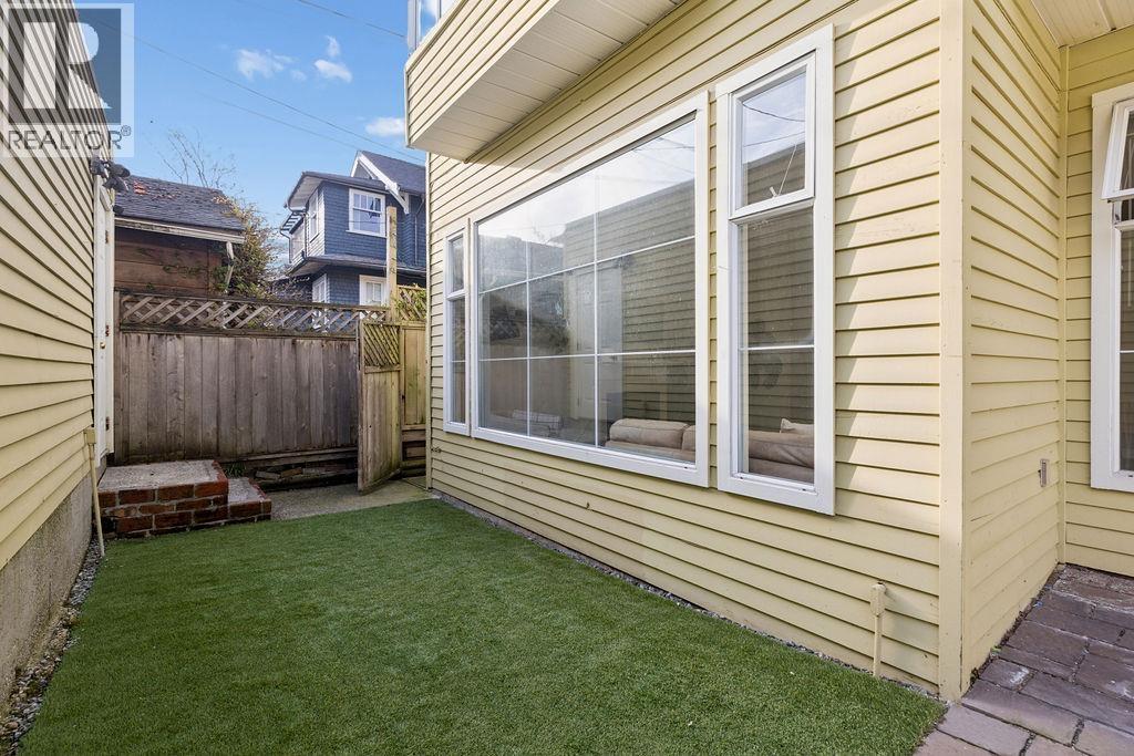 3110 W 3 Avenue, Vancouver, British Columbia  V6K 1N3 - Photo 13 - R3104545