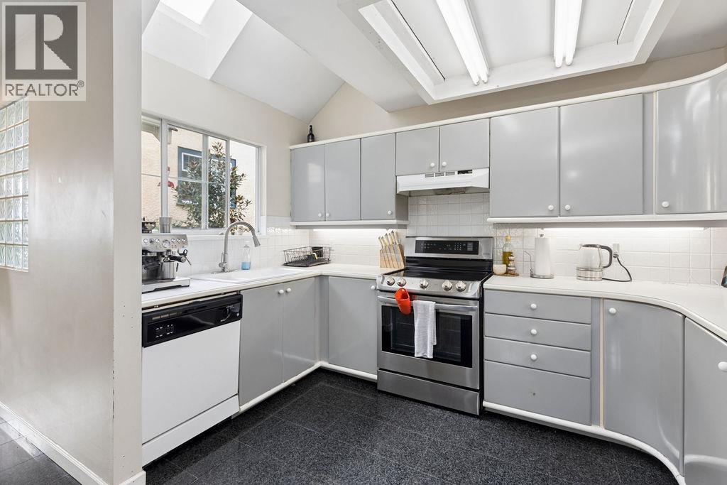 3110 W 3 Avenue, Vancouver, British Columbia  V6K 1N3 - Photo 16 - R3104545