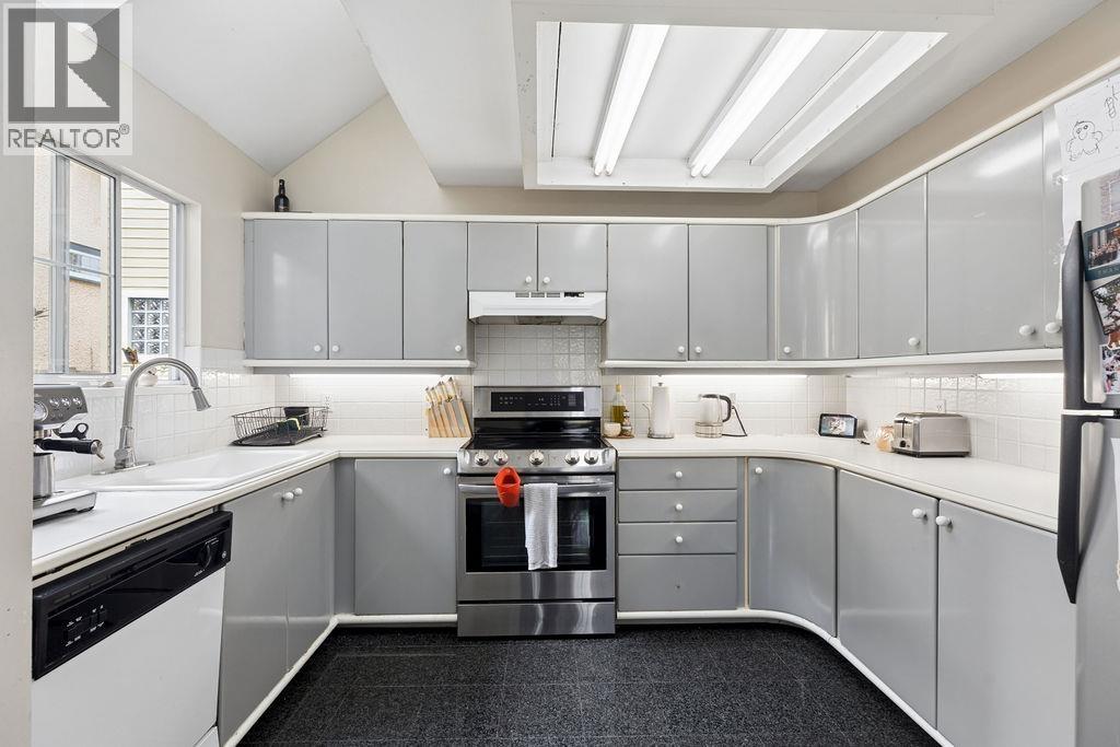 3110 W 3 Avenue, Vancouver, British Columbia  V6K 1N3 - Photo 17 - R3104545