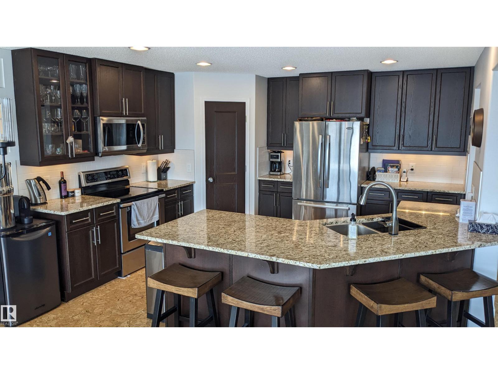 5112 159 Av Nw, Edmonton, Alberta  T5Y 0M4 - Photo 8 - E4478624