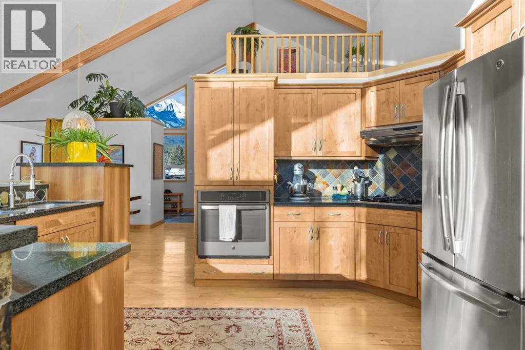 1712 11th Avenue, Canmore, Alberta  T1W 1V2 - Photo 23 - A2282392