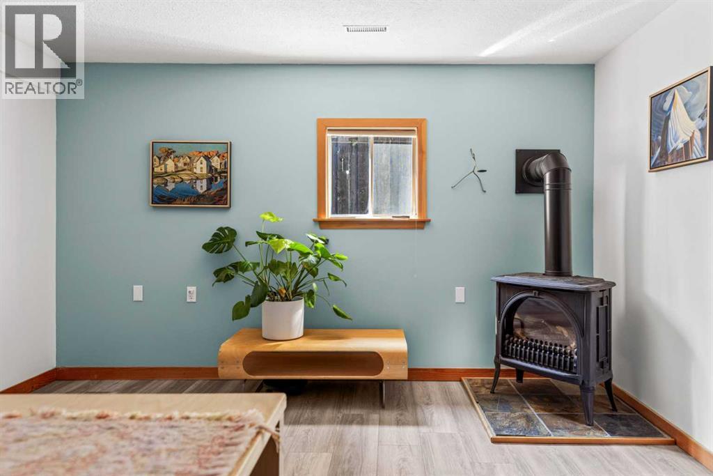 1712 11th Avenue, Canmore, Alberta  T1W 1V2 - Photo 42 - A2282392