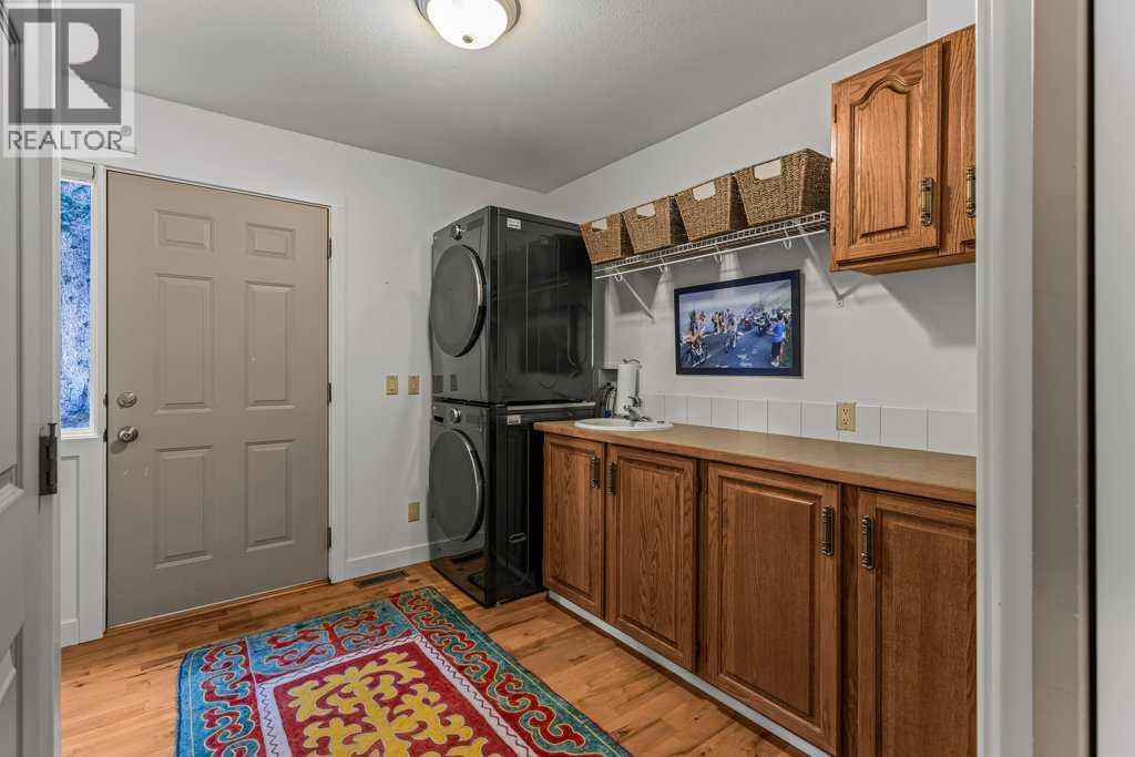 965 Lawrence Grassi Ridge, Canmore, Alberta  T1W 3C3 - Photo 30 - A2283866