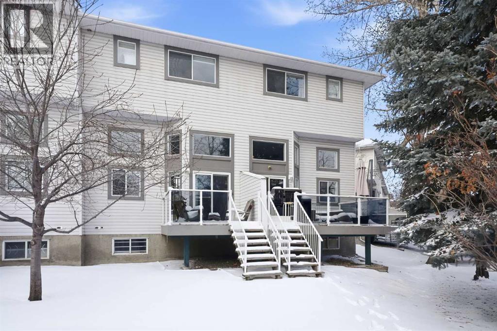 57 Kingsland Villas Sw, Calgary, Alberta  T2V 5J9 - Photo 30 - A2288860