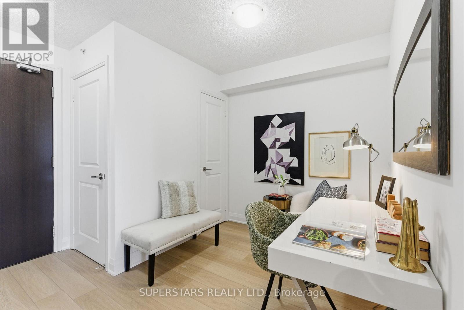 606 - 372 Highway 7 E Road, Richmond Hill, Ontario  L4B 0C6 - Photo 8 - N12933338