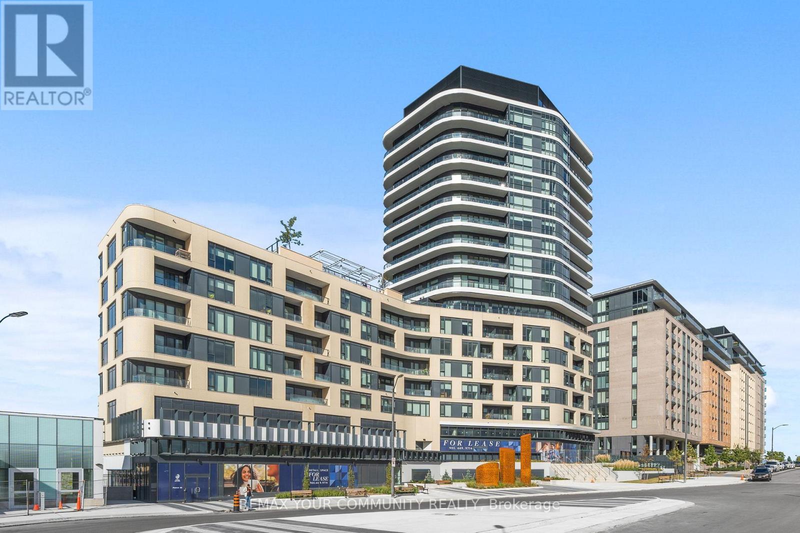 305 - 120 EAGLE ROCK WAY STREET, Vaughan, Ontario