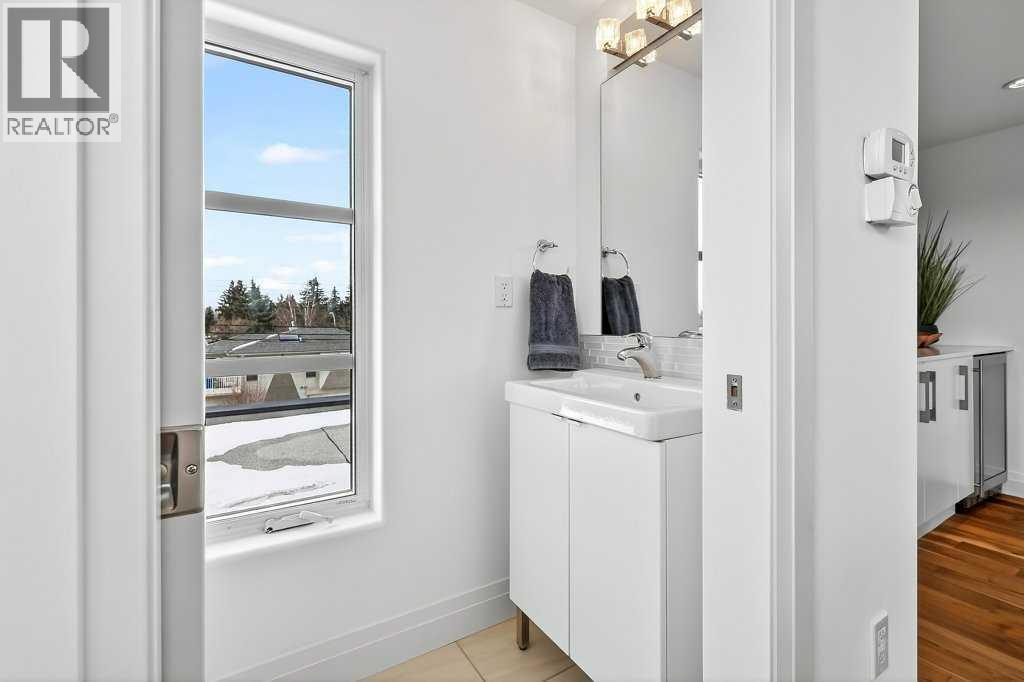 4504 37 Avenue SW, Calgary, Alberta  T3E 1C8 - Photo 34 - A2292850