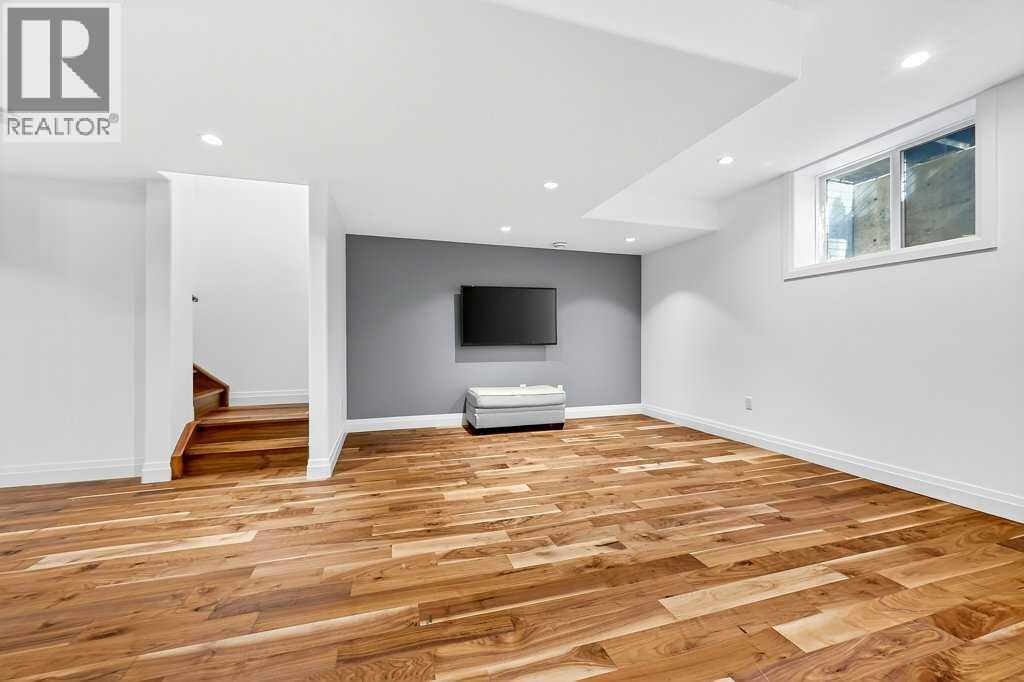 4504 37 Avenue SW, Calgary, Alberta  T3E 1C8 - Photo 40 - A2292850