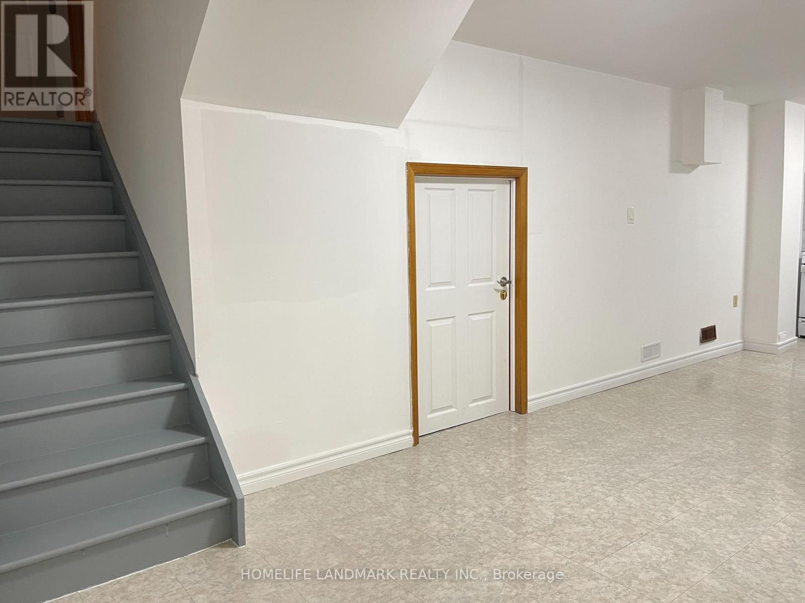 Lower & Main - 353 Darlington Court, Hamilton, Ontario  L9C 6Z2 - Photo 24 - X12933348