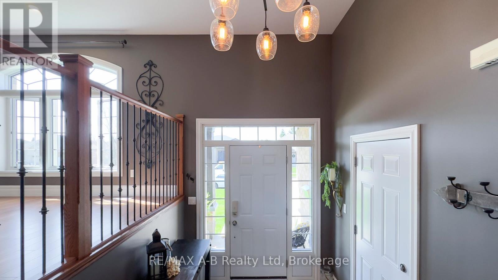 83 Sylvia Street, West Perth, Ontario  N0K 1N0 - Photo 7 - X12694108