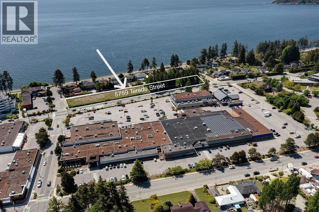 5759 TEREDO STREET, Sechelt, British Columbia