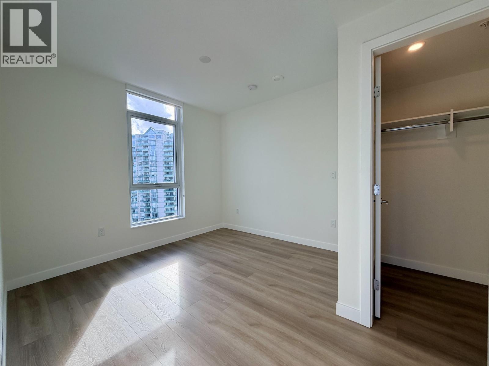 6075 Wilson Avenue, Burnaby, British Columbia  V5H 2R5 - Photo 4 - R3104360