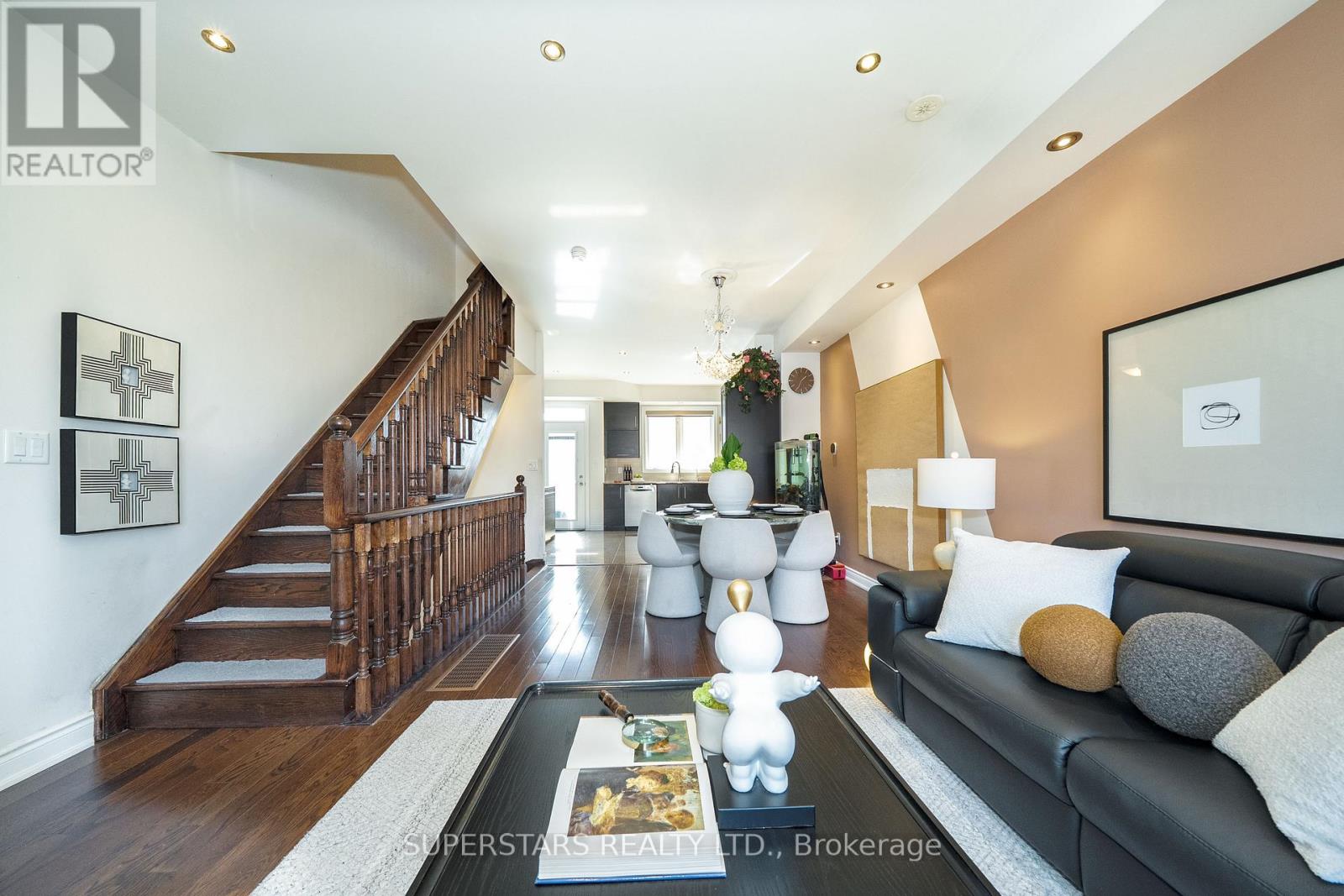 261 South Park Road, Markham, Ontario  L3T 0B6 - Photo 12 - N12864700