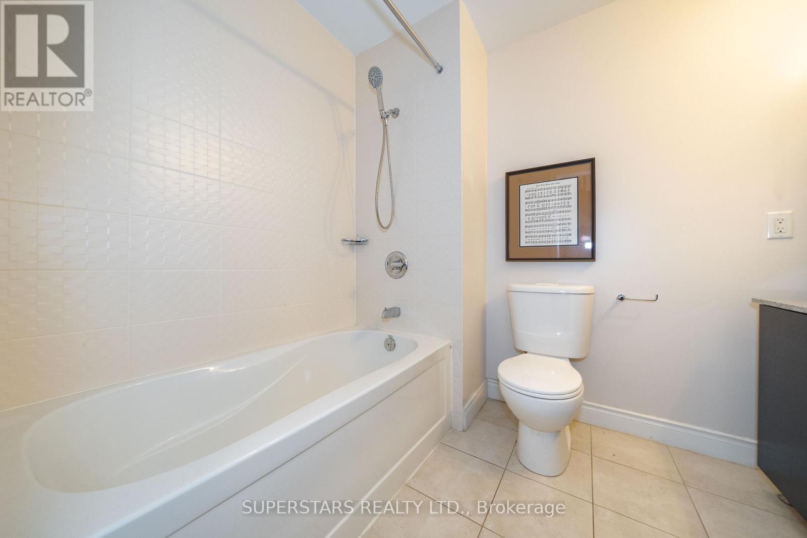 261 South Park Road, Markham, Ontario  L3T 0B6 - Photo 8 - N12864700