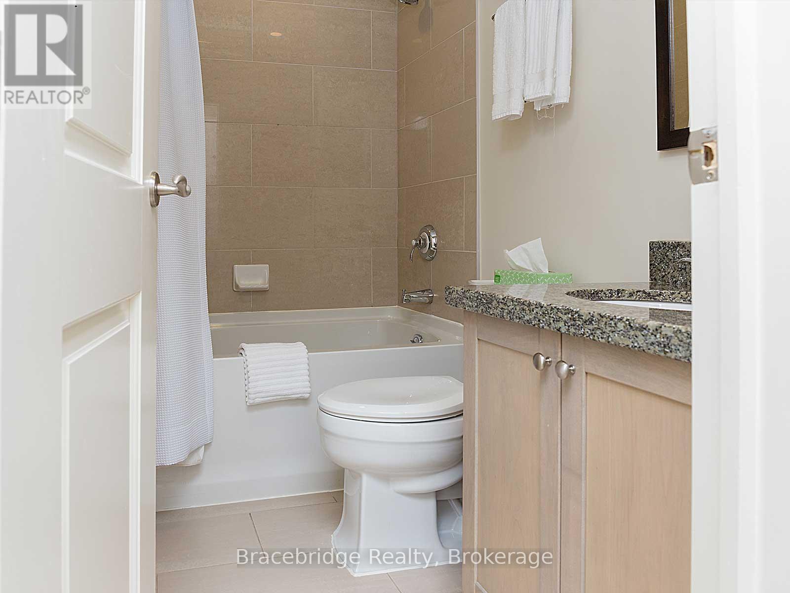 A103-D1 - 1869 Muskoka Rd 118 Highway W, Muskoka Lakes, Ontario  P1L 1W8 - Photo 15 - X12933372