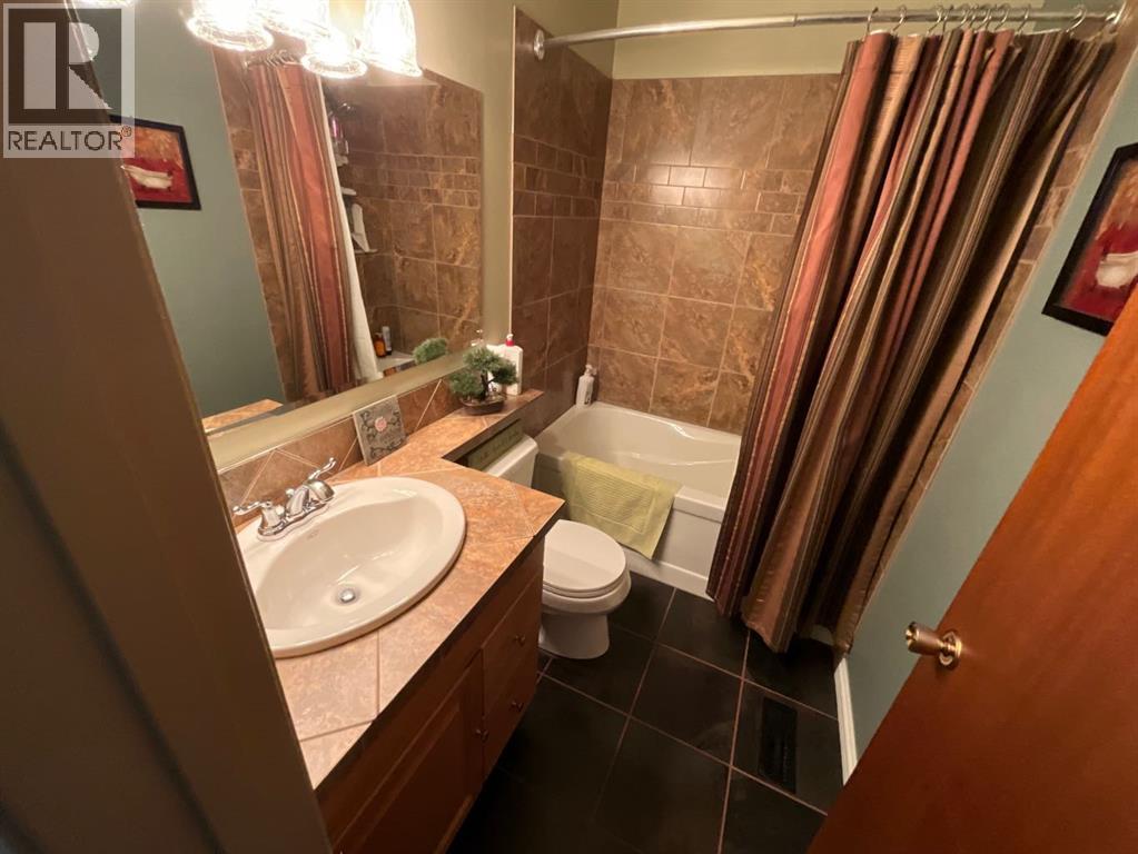 5316 Poplar Avenue, Blackfalds, Alberta  T0M 0J0 - Photo 14 - A2296661