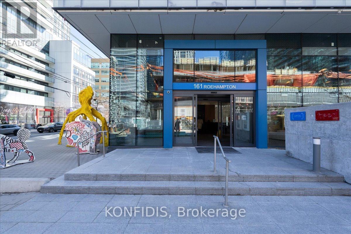 732 - 161 ROEHAMPTON AVENUE, Toronto, Ontario
