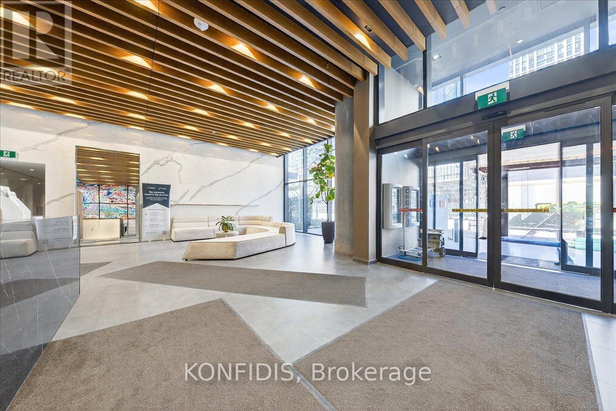 732 - 161 Roehampton Avenue, Toronto, Ontario  M4P 0C8 - Photo 21 - C12933362