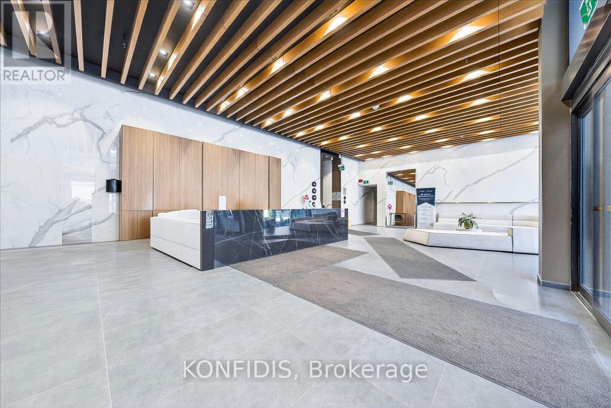 732 - 161 Roehampton Avenue, Toronto, Ontario  M4P 0C8 - Photo 22 - C12933362