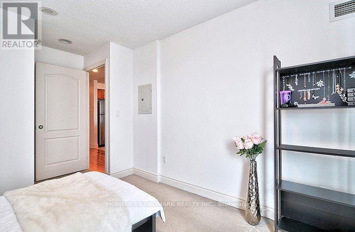 2403 - 50 Brian Harrison Way, Toronto, Ontario  M1P 5J4 - Photo 8 - E12933374