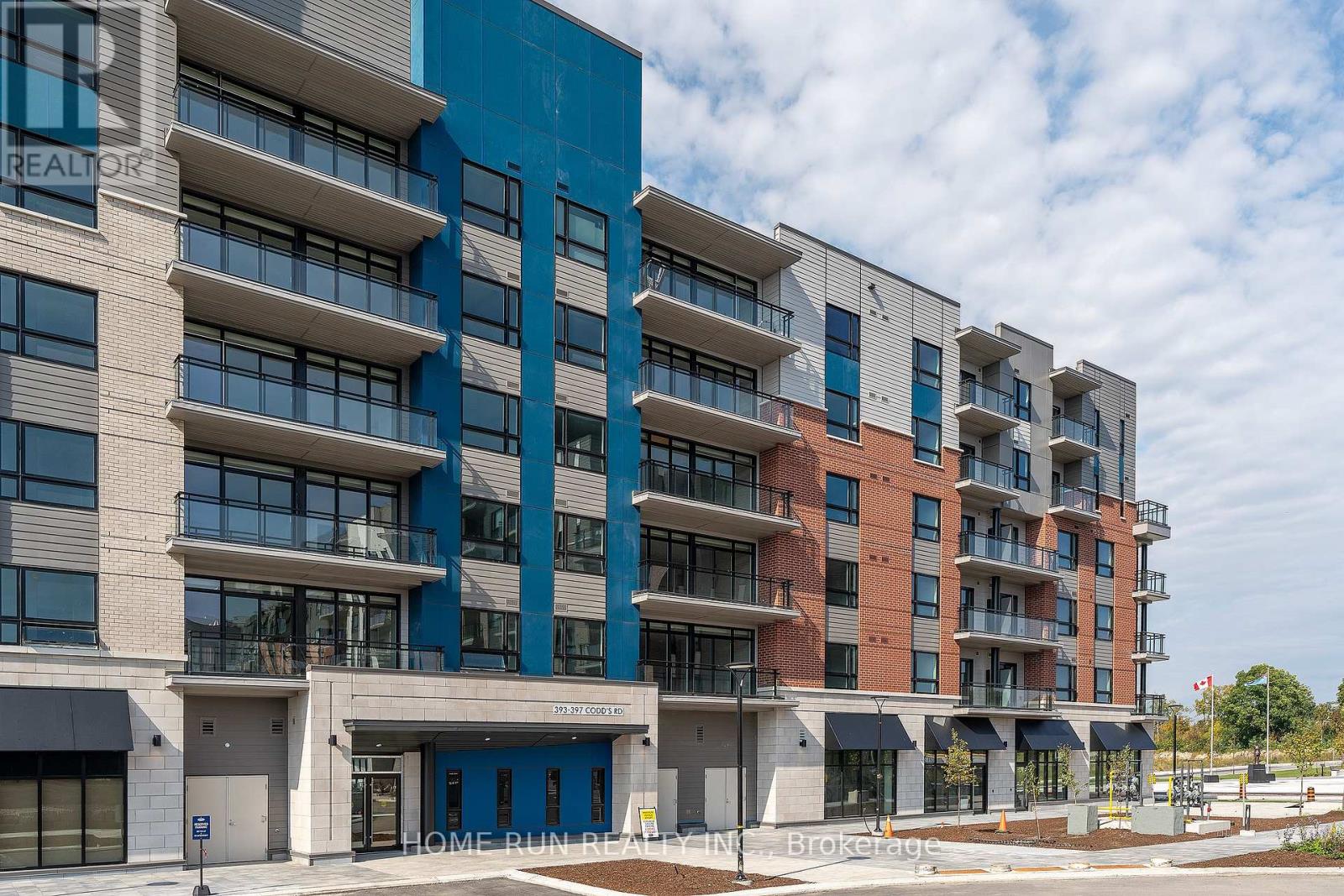 302 - 397 CODDS ROAD, Ottawa, Ontario