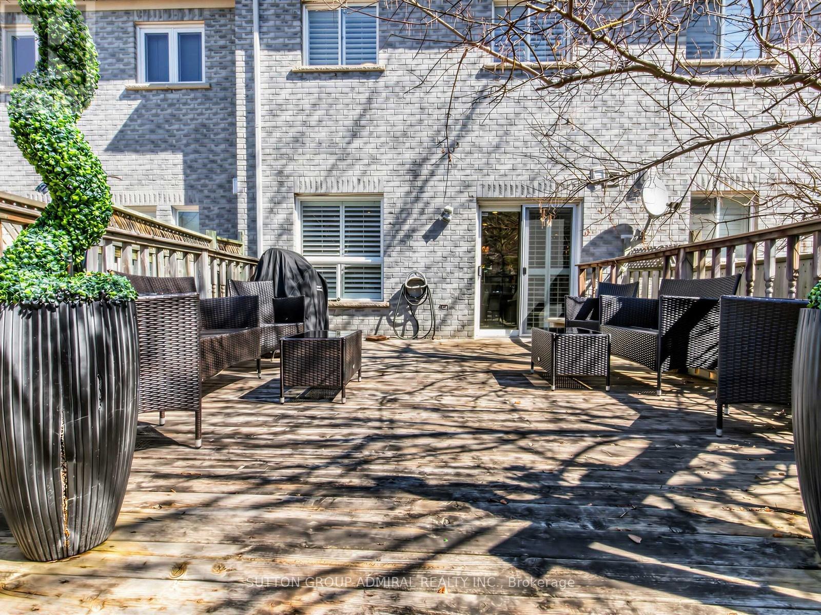 38 Elderbrook Crescent, Vaughan, Ontario  L4K 5M5 - Photo 32 - N12933394