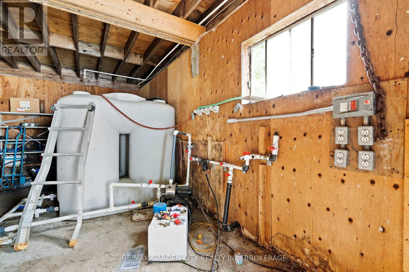 Greenhouse - 53825 Zion Road, Wainfleet, Ontario  L0S 1V0 - Photo 29 - X12933380