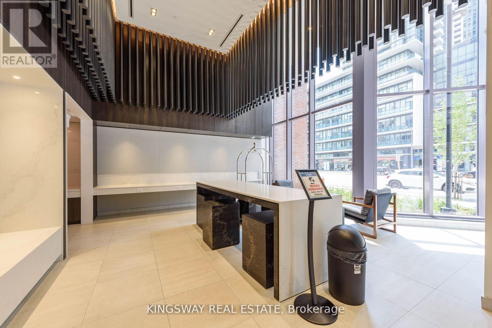 4065 Confederation Parkway, Mississauga, Ontario  L5B 0L4 - Photo 8 - W12933366