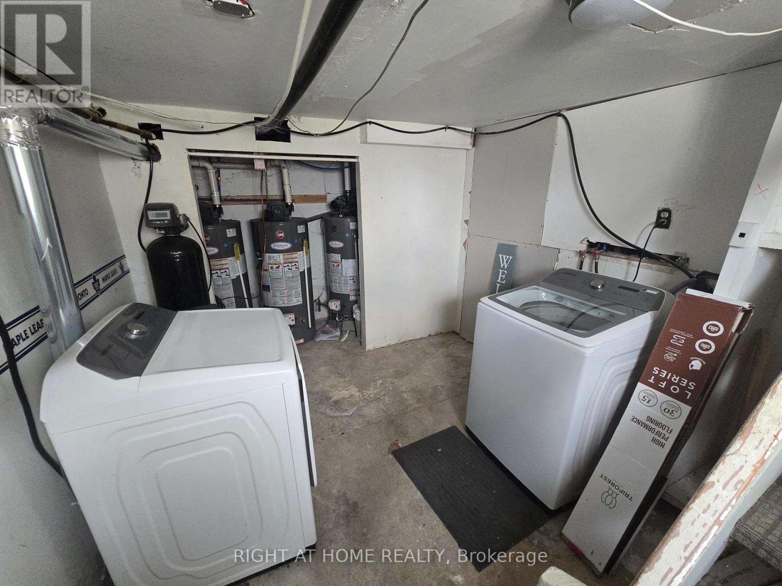 2 - 18 Ewing Street, Halton Hills, Ontario  L7G 2P7 - Photo 19 - W12933388