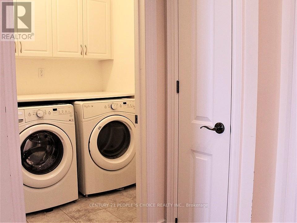 1275 Saginaw Crescent N, Mississauga, Ontario  L5H 1X4 - Photo 21 - W12933396