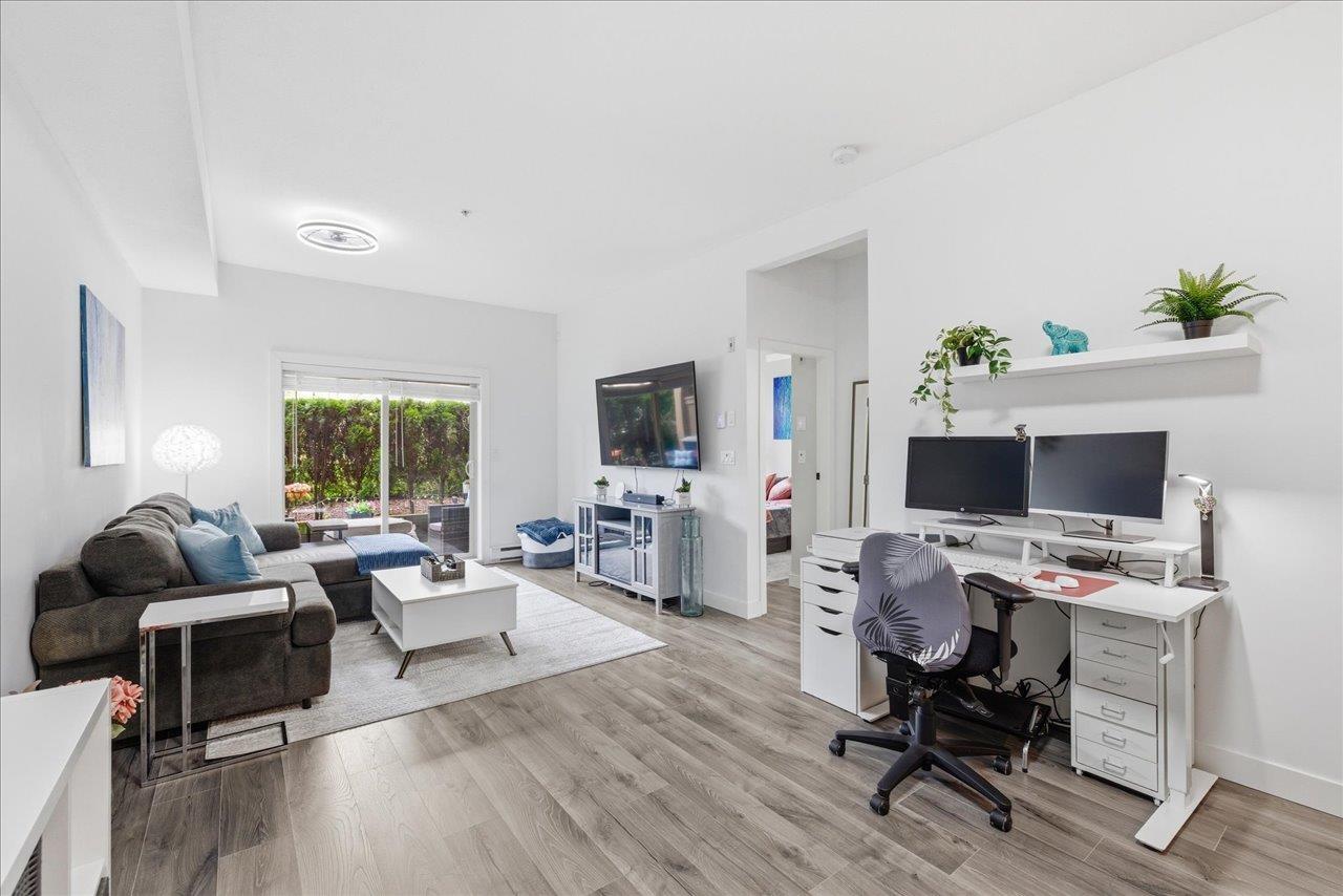 111 10088 148th Street, Surrey, British Columbia  V3R 3M9 - Photo 8 - R3104163