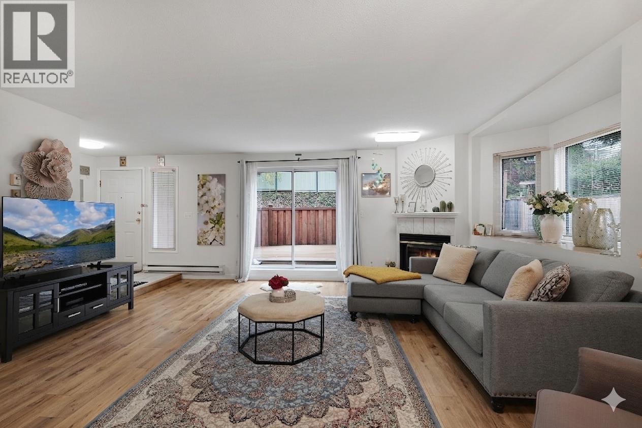 5 7901 13th Avenue, Burnaby, British Columbia  V3N 2E8 - Photo 2 - R3072041