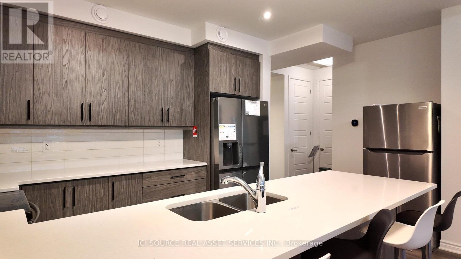 2969 Murphy Place, Innisfil, Ontario  L9S 0S1 - Photo 9 - N12650450