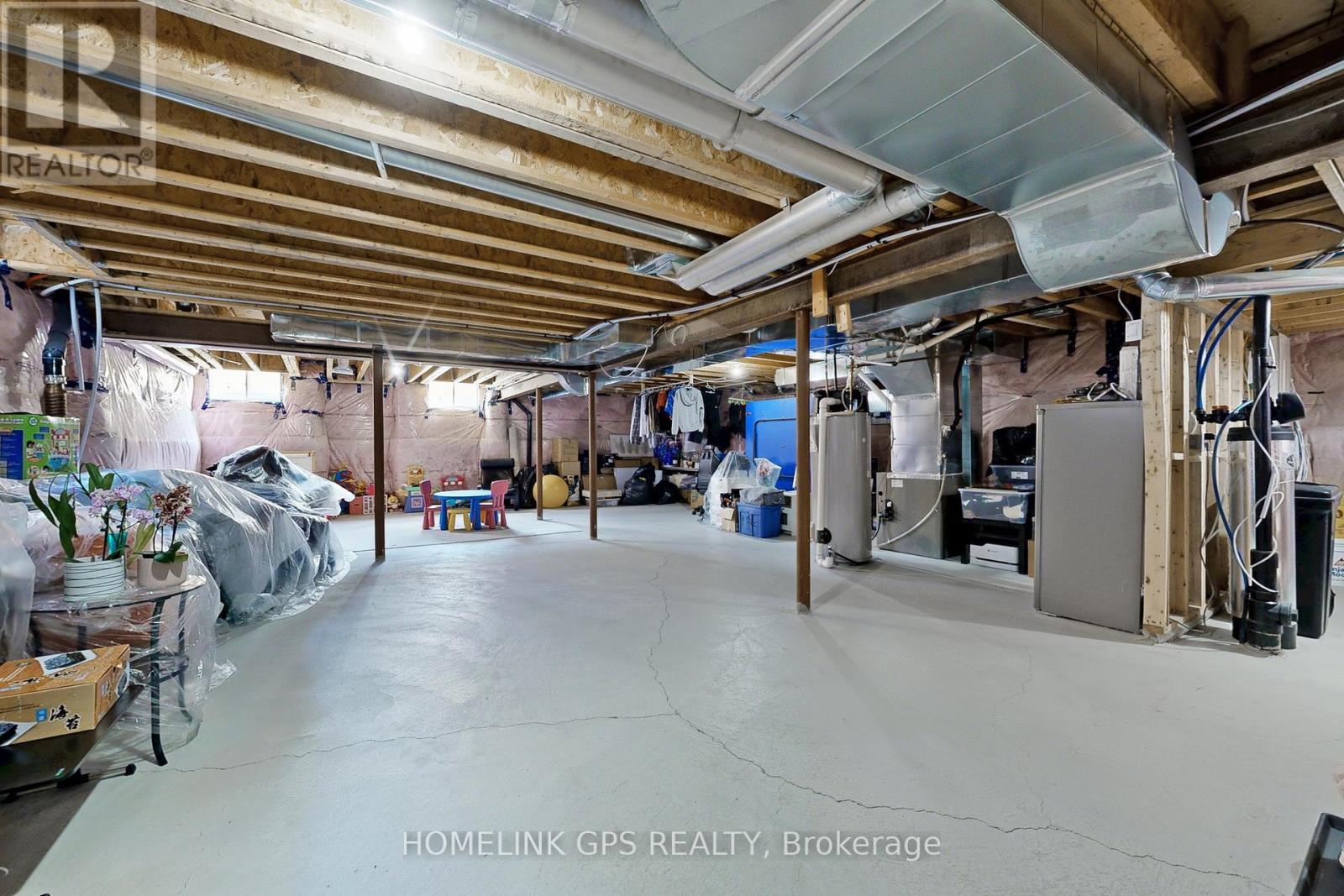 95 Suttonrail Way, Whitchurch-Stouffville, Ontario  L4A 0E4 - Photo 48 - N12932924