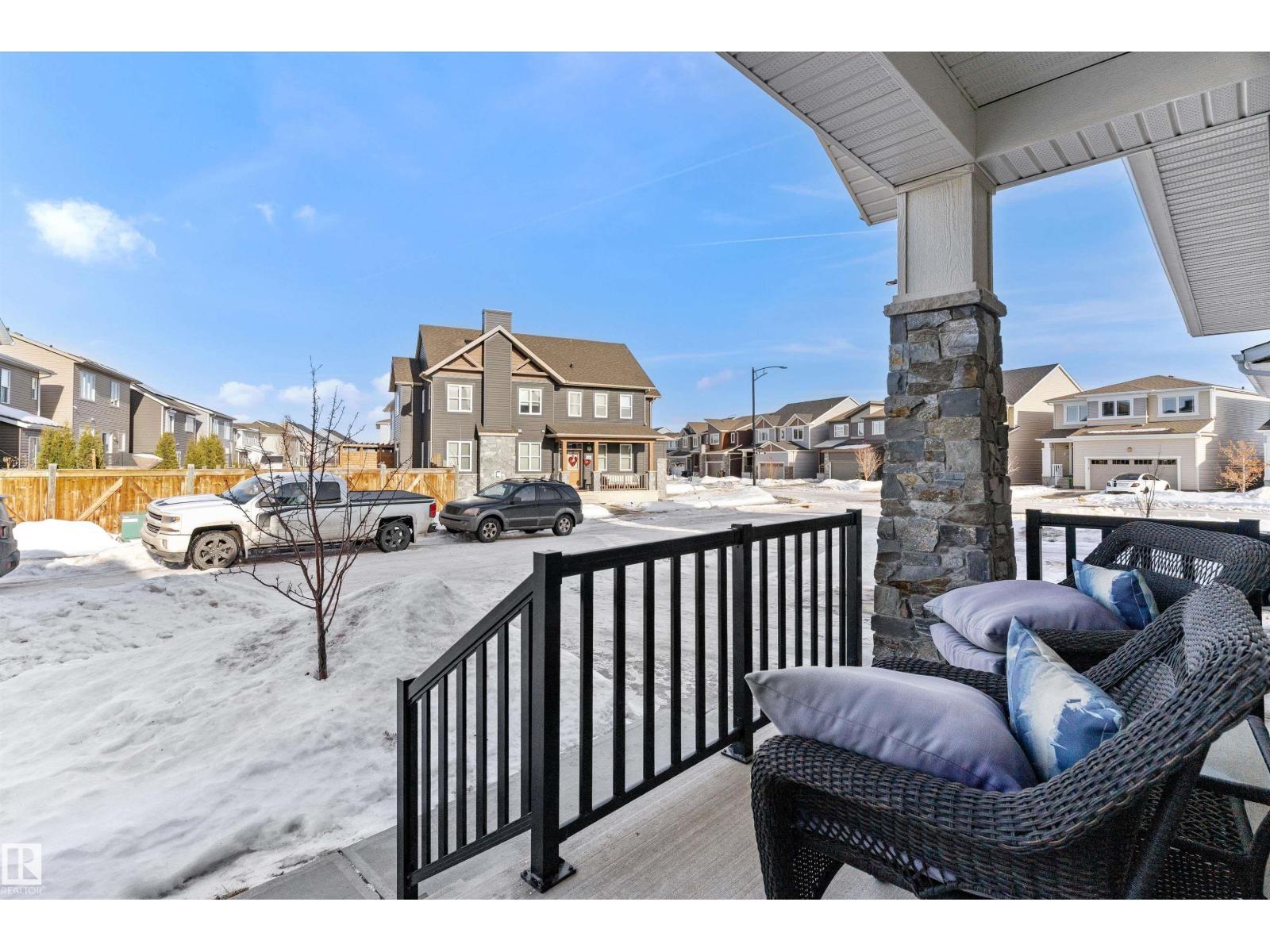 20007 16 Av Nw, Edmonton, Alberta  T6M 0Y3 - Photo 2 - E4475930