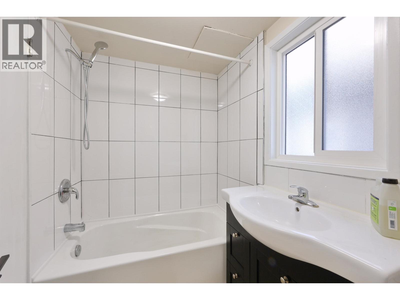 1336 E 11 Avenue, Vancouver, British Columbia V5N 1Y5 - Photo 10 - R3104558