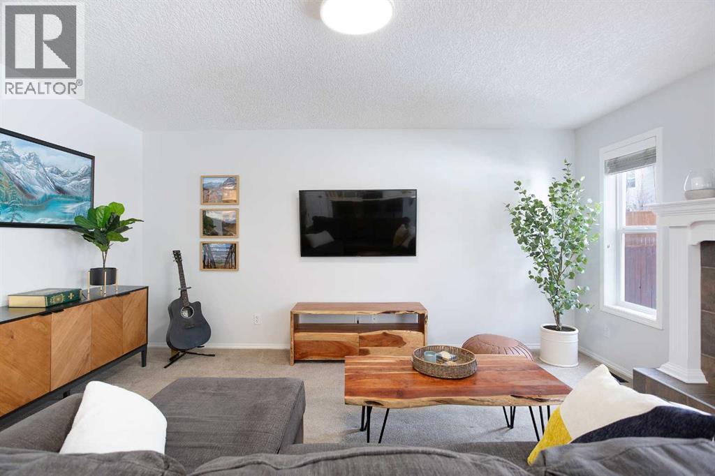 54 Springborough Point Sw, Calgary, Alberta  T3H 5M9 - Photo 4 - A2291735