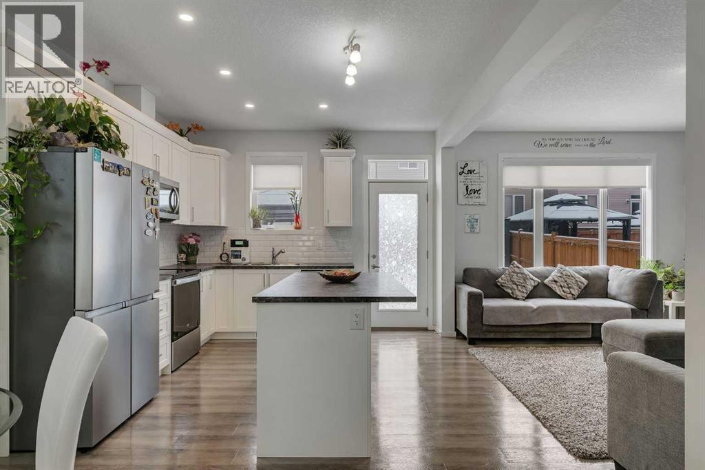 821 Windrow Green Sw, Airdrie, Alberta  T4B 5H5 - Photo 10 - A2296322