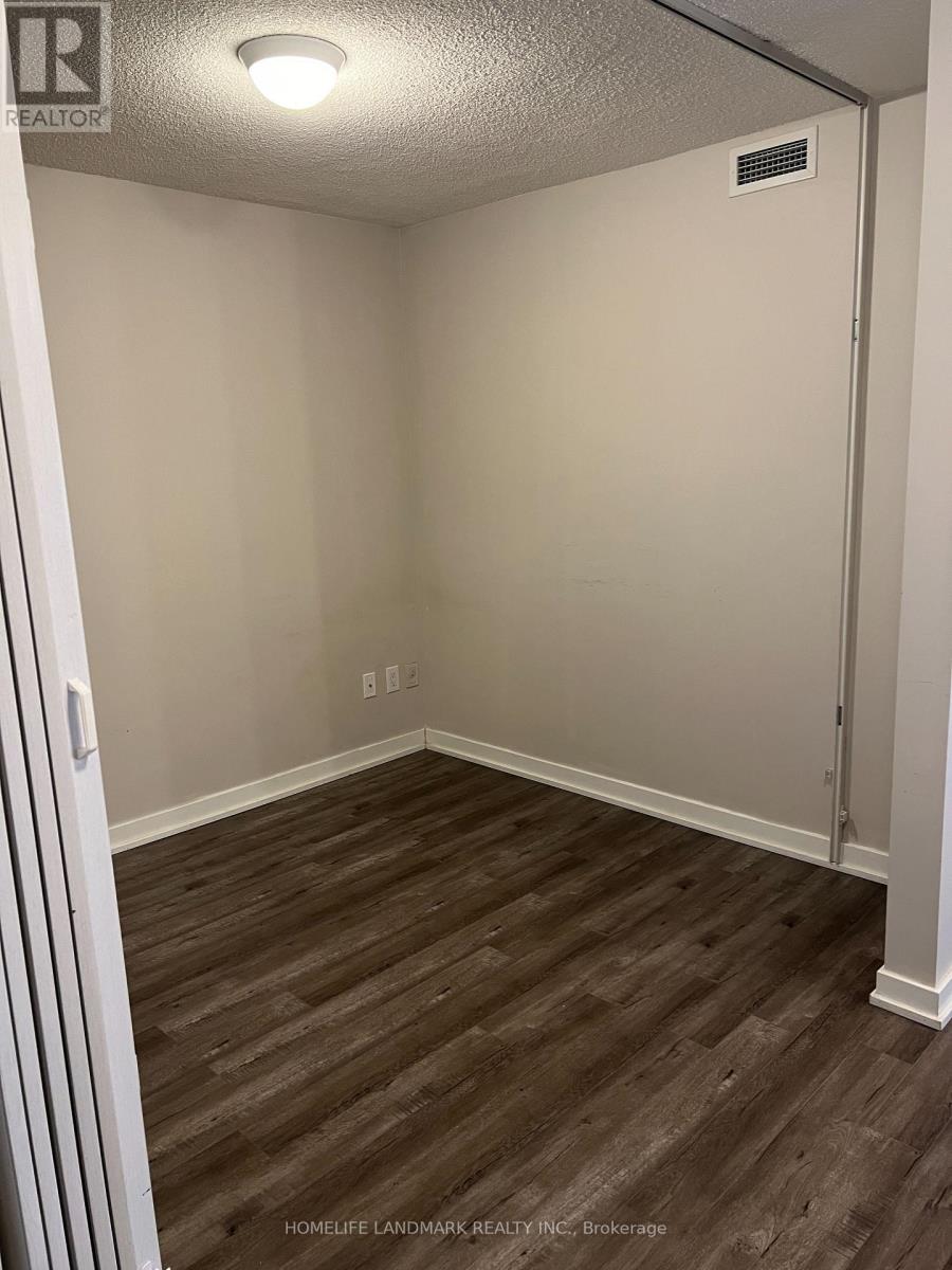 901b - 19 Singer Court, Toronto, Ontario  M2K 0B4 - Photo 3 - C12933410