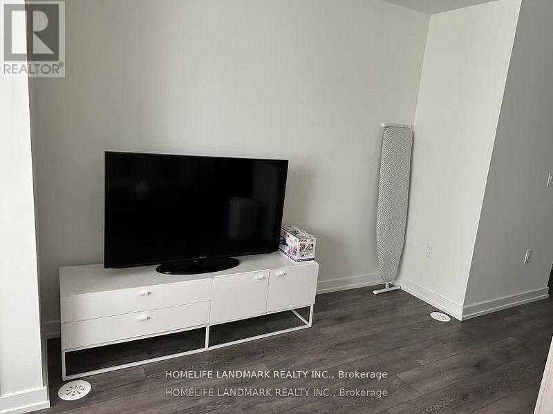 7 - 3538 Colonial Drive, Mississauga, Ontario  L5L 0C1 - Photo 6 - W12933408