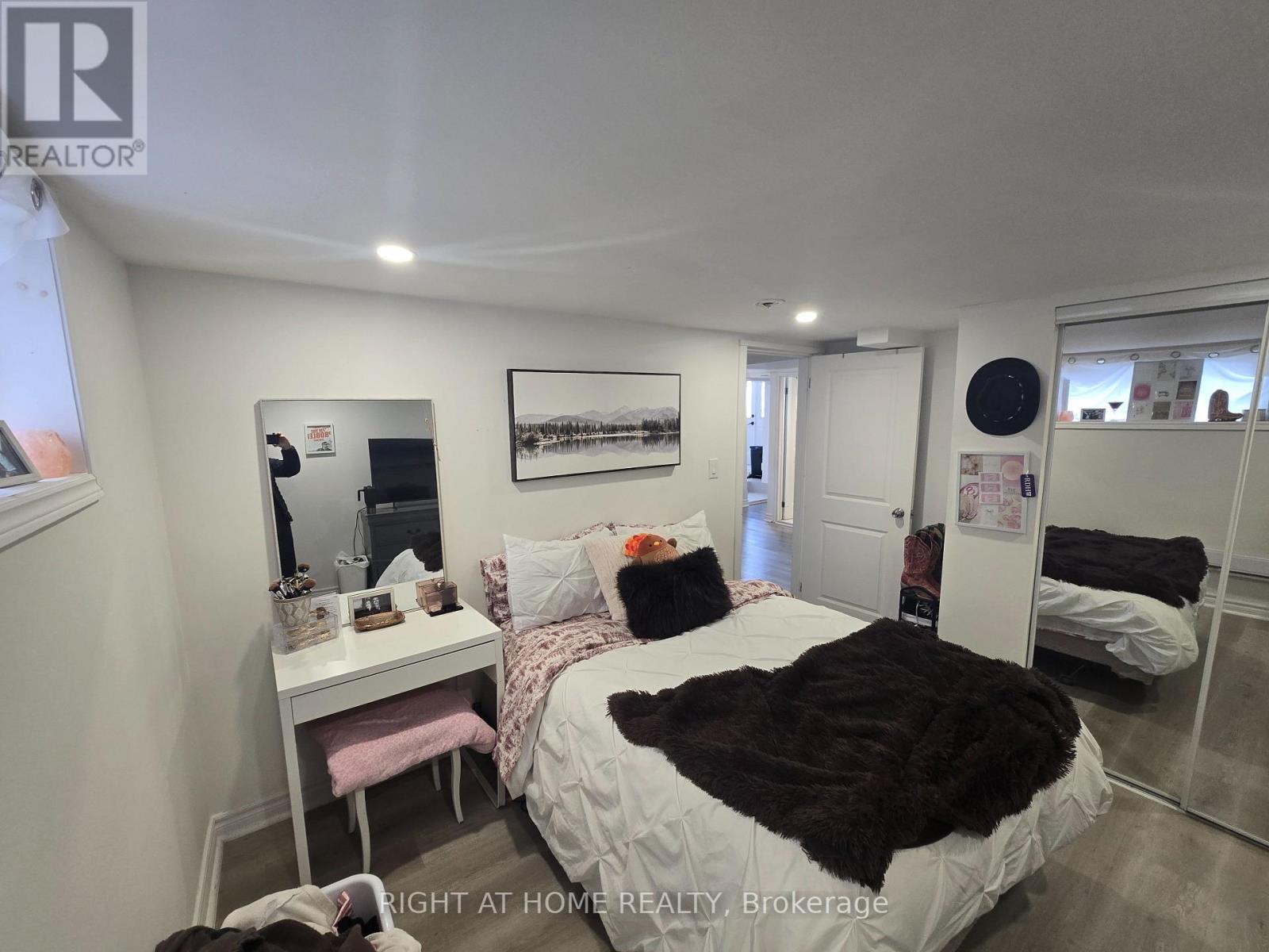 3 - 18 Ewing Street, Halton Hills, Ontario  L7G 2P7 - Photo 13 - W12933412