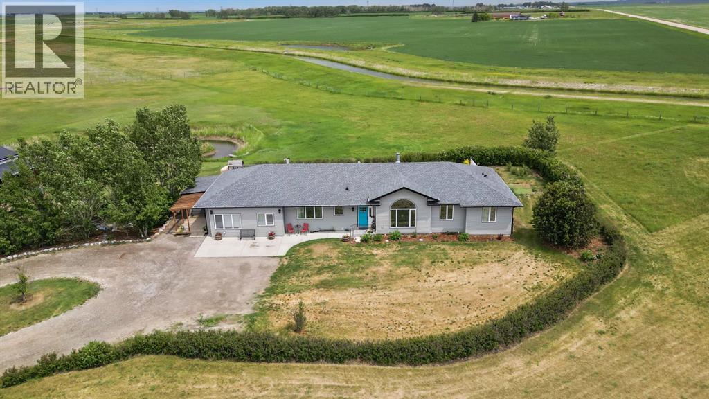 250020 Range Road 275, Rural Rocky View County, Alberta  T1P 1L7 - Photo 1 - A2281062