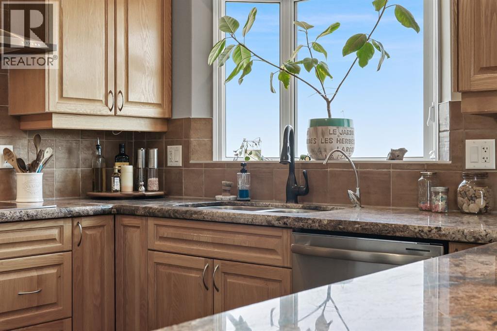 250020 Range Road 275, Rural Rocky View County, Alberta  T1P 1L7 - Photo 14 - A2281062