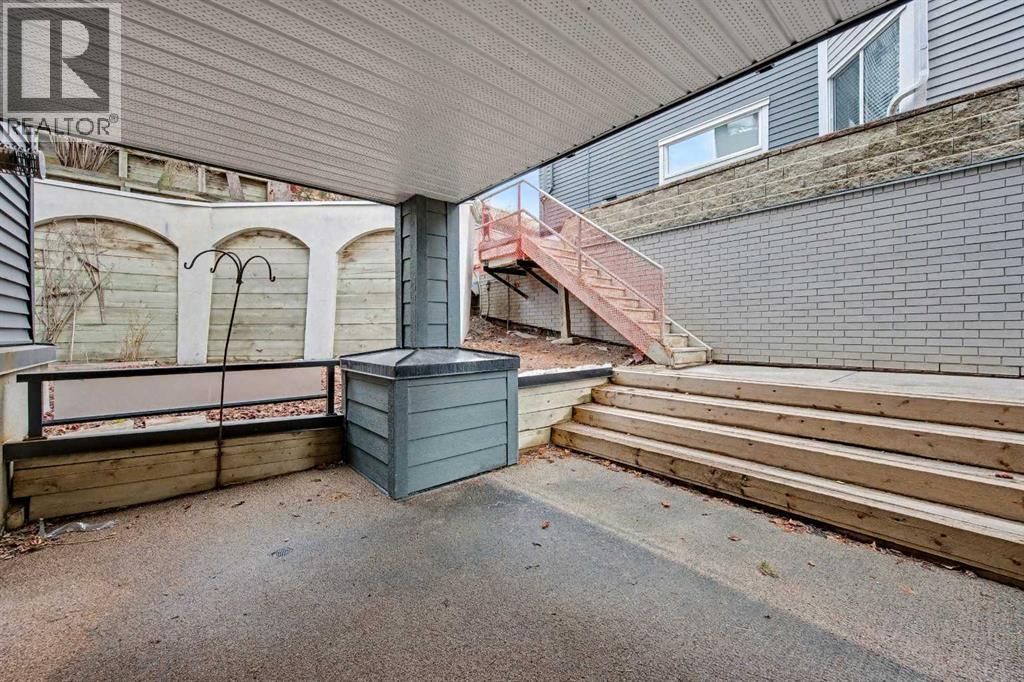 120, 10 Sierra Morena Mews SW, Calgary, Alberta  T3H 3K5 - Photo 11 - A2290585