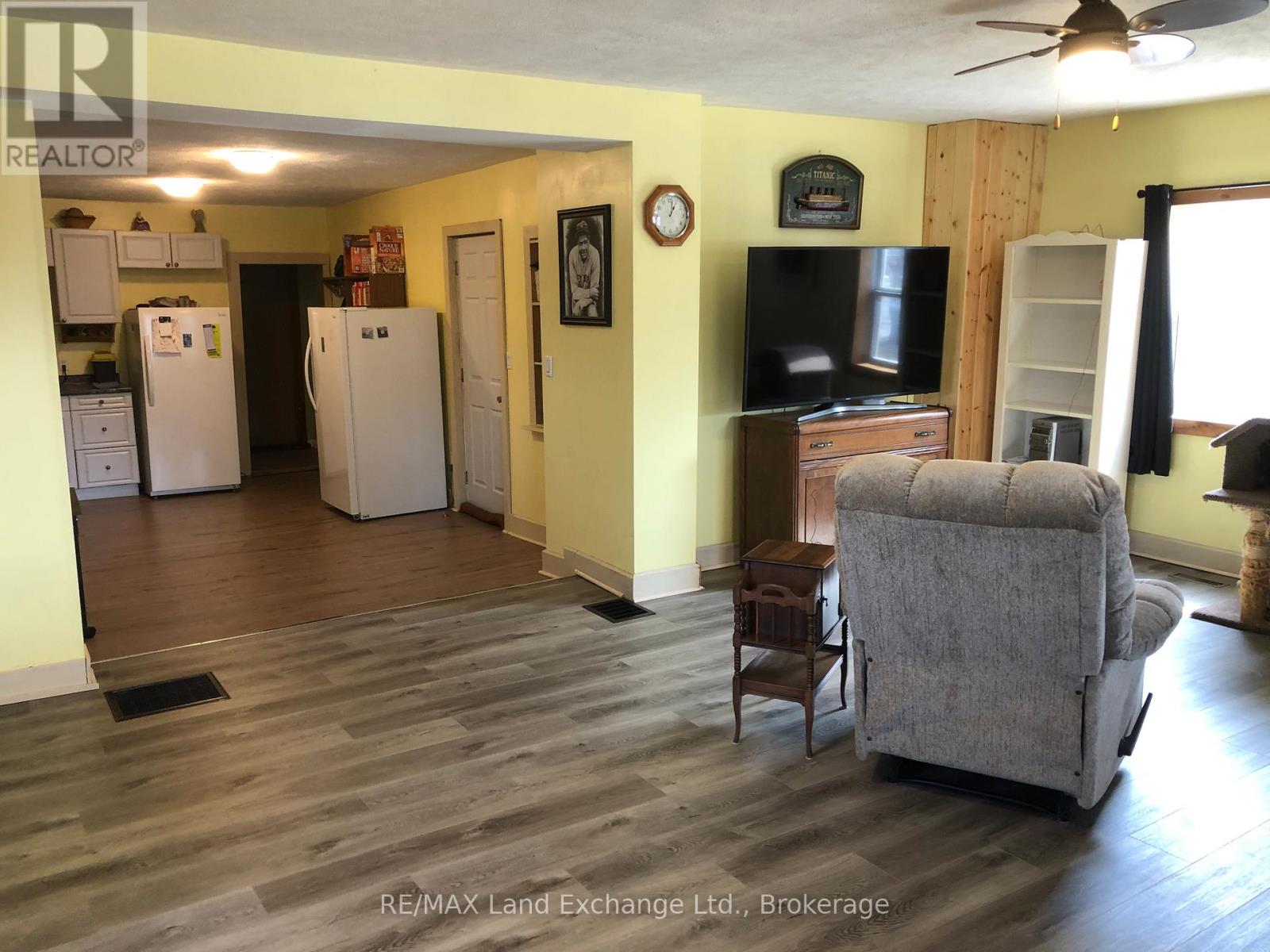 231 1st Avenue S, Arran-Elderslie, Ontario  N0G 1L0 - Photo 13 - X12734574